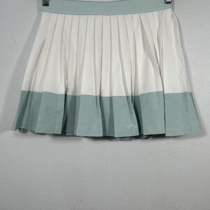 Athleta Skort Youth  XL 14 Pleated Tenniscore Pickleball Golf Sporty Chic Skirt